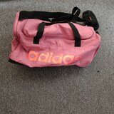 Geanta sport ( nu trimit prin curier sau posta